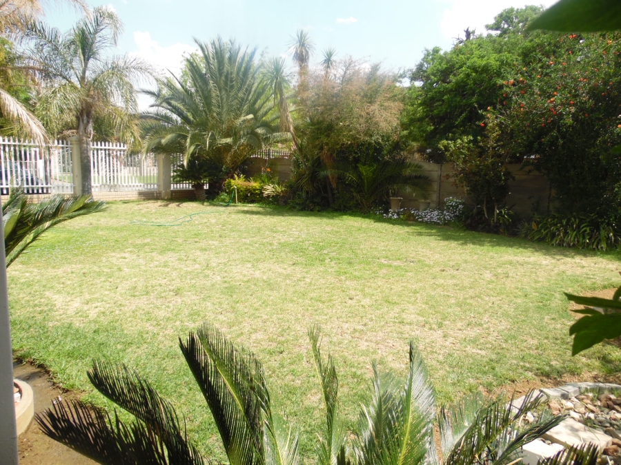 4 Bedroom Property for Sale in Jan Cillierspark Free State